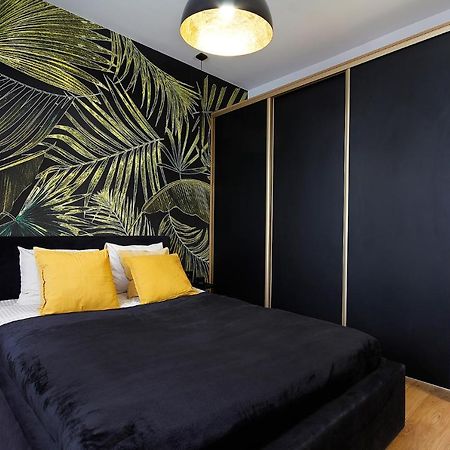 W&K Apartments - Gold Suite - Faktura Vat, Parking Koszalin Eksteriør bilde